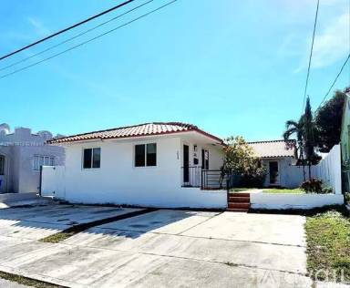 Main picture of 1828 NW 4th St