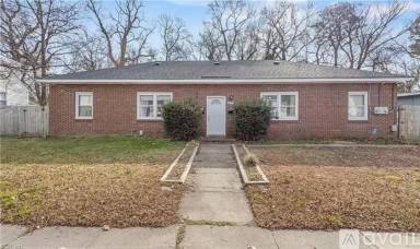 Main picture of 9280 Chelsea Ave