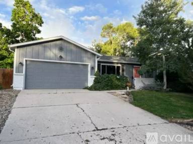 Main picture of 5285 Pinon Valley Rd