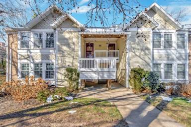 Main picture of 3402 Lakeside View Dr
