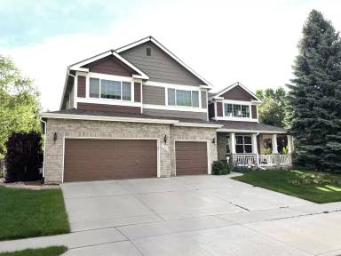 Main picture of 2215 Parkview Dr