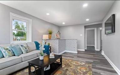 Main picture of 200 Londonderry Ln