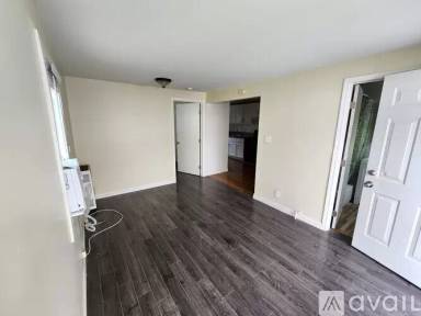 Main picture of 660 N Normandie Ave