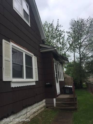Main picture of 1020 18th Avenue a