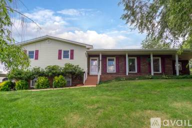 Main picture of 24 Hampton Rd
