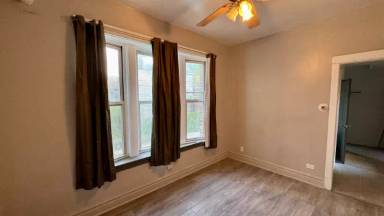 Main picture of 1254 N Bosworth Ave