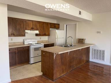 Main picture of 3960 Darryl Ln