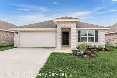 Main picture of 4610 Reveille Way