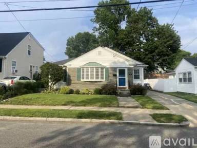 Main picture of 173 Rankin Ave