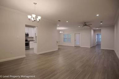 Main picture of 6301 Madison Dr