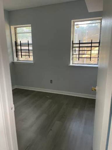 Main picture of 1023 W Baltimore St