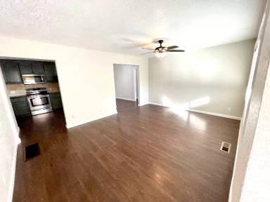 Main picture of 18 Panoramic Ave