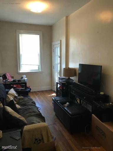 Main picture of 52 Strathmore Rd