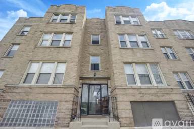 Main picture of 2749 N Kilbourn Ave