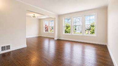 Main picture of 11 Milton St
