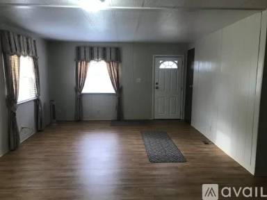 Main picture of 402 Elizabeth Ave