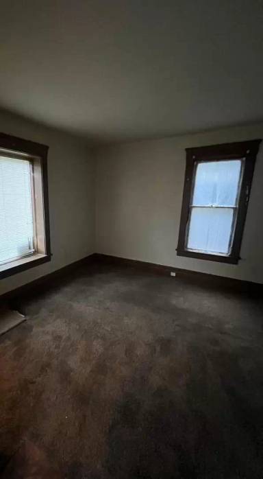 Main picture of 95 Vesper St