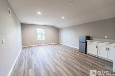 Main picture of 31396 Caprice Rd