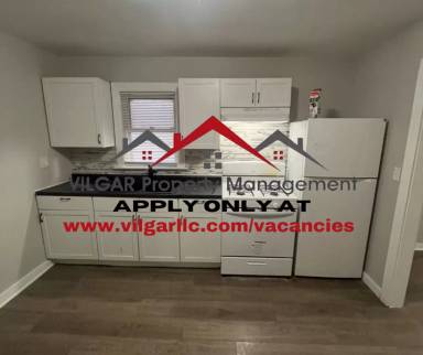 Main picture of 3375 Pennsylvania St