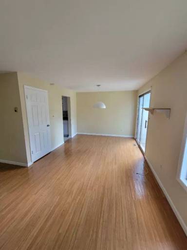 Main picture of 34 Dendron Ct