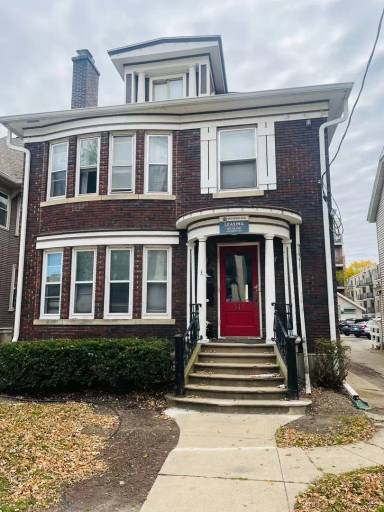 Main picture of 515 W Washington Ave