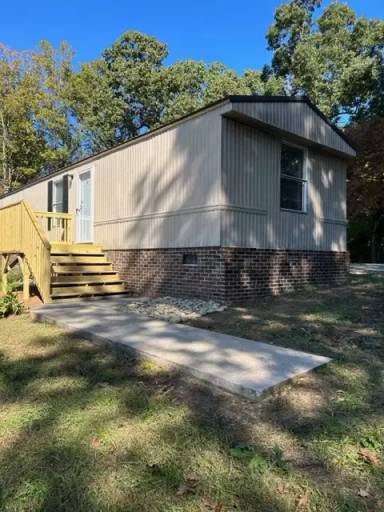 Main picture of 119 Watermoss Dr