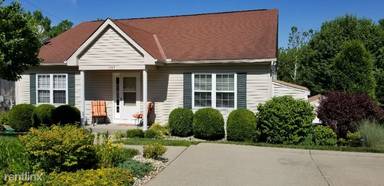 Main picture of 1983 Pieck Dr