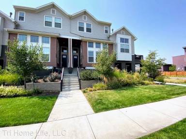 Main picture of 5428 Valentia St