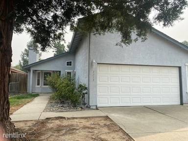 Main picture of 1315 Rice Ln