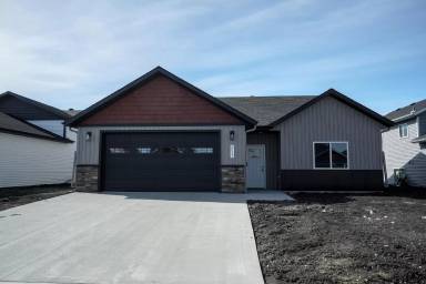 Main picture of 6037 78th Ave S