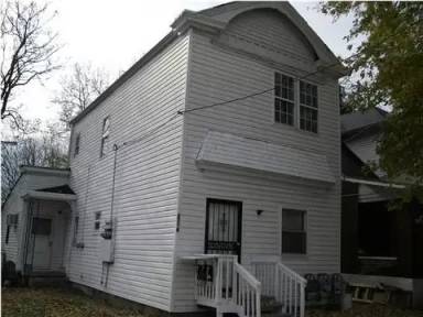 Main picture of 2718 W Market St