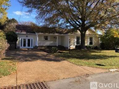 Main picture of 300 Cedarcliff Rd