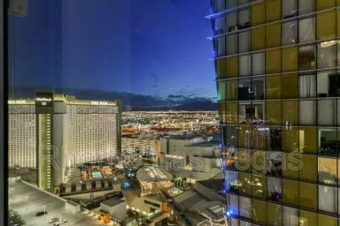 Main picture of Veer Towers Condos