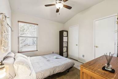 Main picture of 510 Darlene Trl