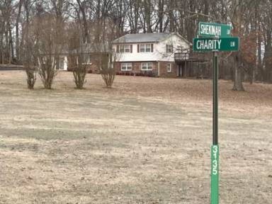 Main picture of 3135 McLemoresville Rd