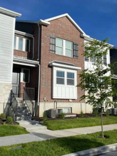 Main picture of Parkside at Herriman Town Center
