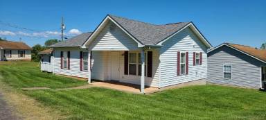 Main picture of 1740 Cypress Dr