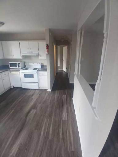 Main picture of 727 Savannah Ave