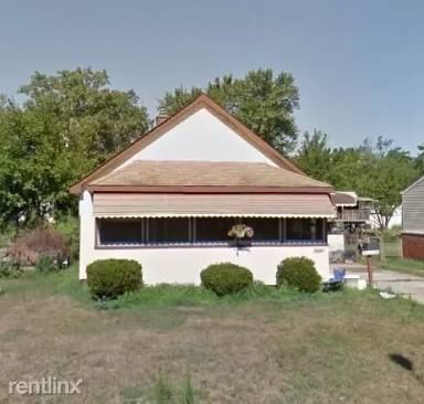 Main picture of 5304 Woodward St