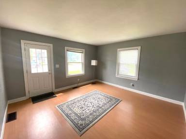 Main picture of 3904 N Monroe Ave