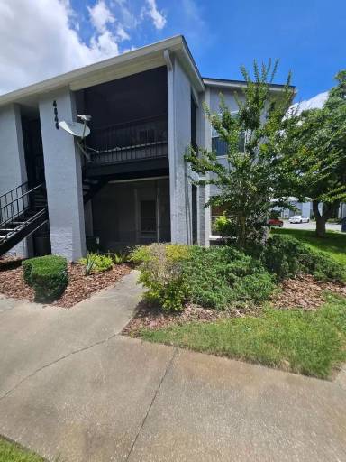 Main picture of 4846 S Semoran Blvd