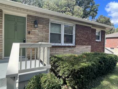 Main picture of 282 McGavock Pike