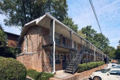 Main picture of Lenox Hills Apartments