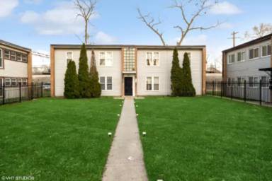 Main picture of 8635 S Ingleside Ave