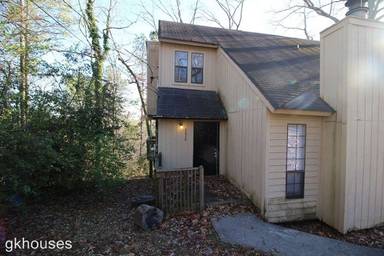 Main picture of 3620 Idlewild Cir