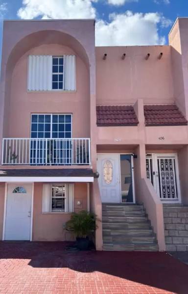 Main picture of 4154 W 10th Ln