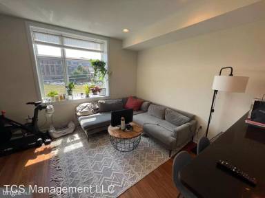 Main picture of 837 Cameron St