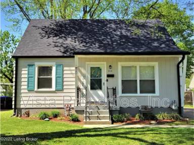 Main picture of 214 Kenoak Dr
