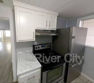 Main picture of 1331 W 25th St