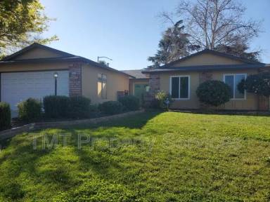 Main picture of 9066 Salmon Falls Dr